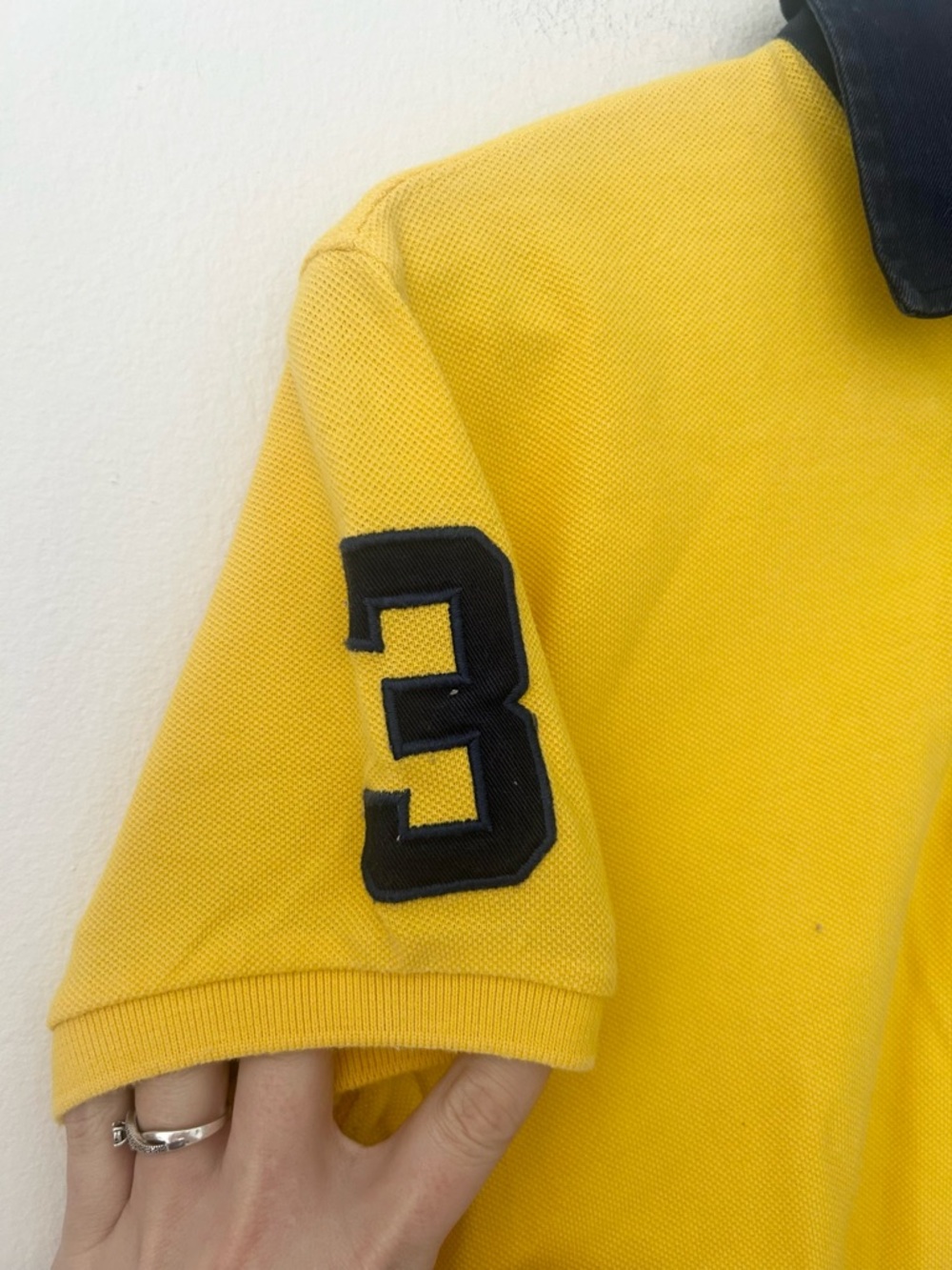 Y2K Ralph Lauren Men’s Medium Yellow Polo Shirt with Navy Big Pony - Picture 5 of 10